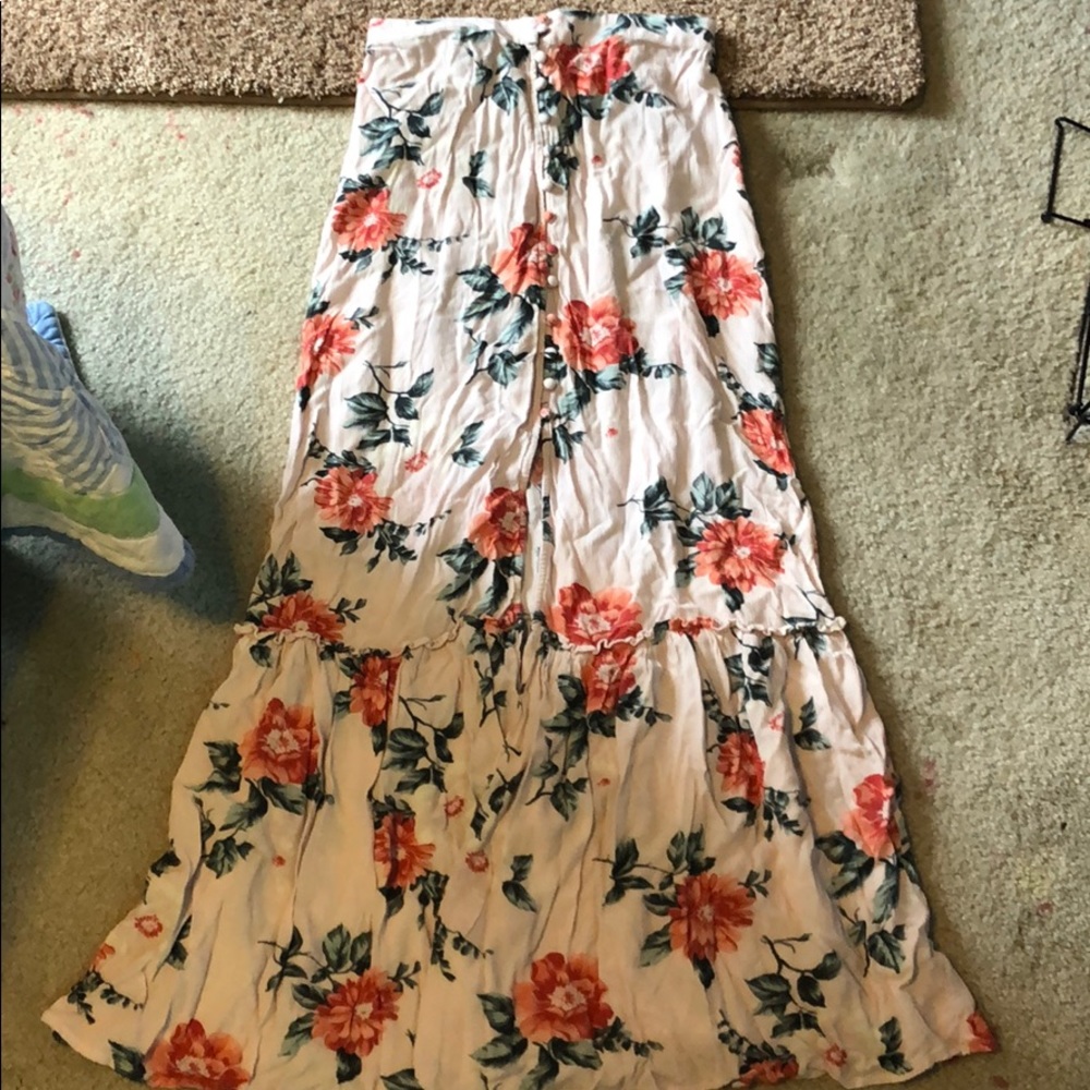 High low floral skirt!